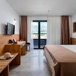 D'elegant 4*